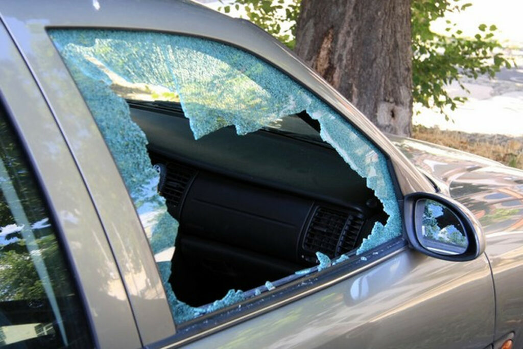 La réparation de votre vitre de voiture par notre équipe